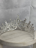 Luxury Crown/Tiara Silver with Clear Rhinestones